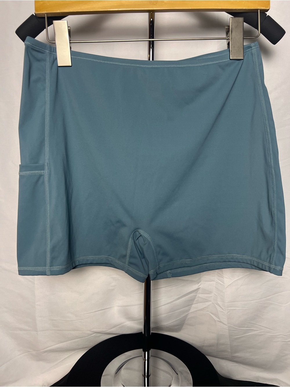 Halara Teal Blue 2-in-1 Active Shorts with Pockets - Size Large